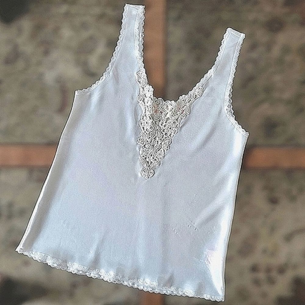 Vtg 90’s silky ivory lace tank camisole